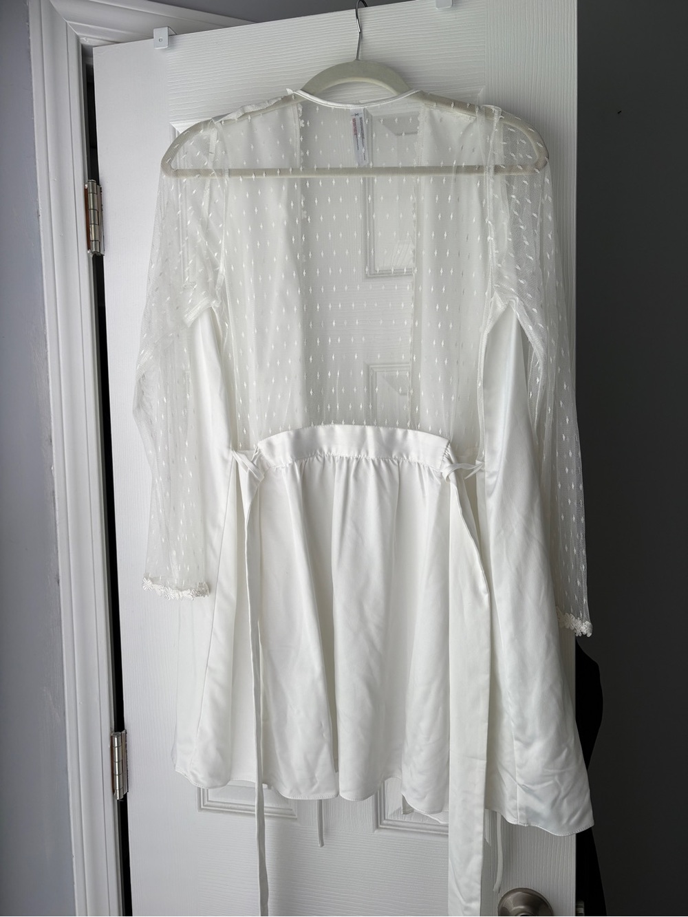 Flora Nikrooz Wrap Robe - Picture 3 of 9